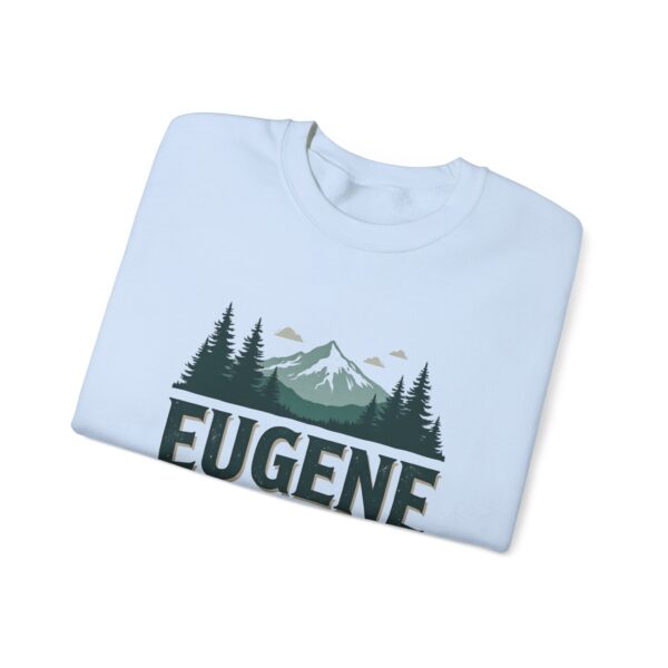 Eugene Oregon: College Town Vibes, Outdoor Adventure Nature Unisex Heavy Blend™ Crewneck Sweatshirt