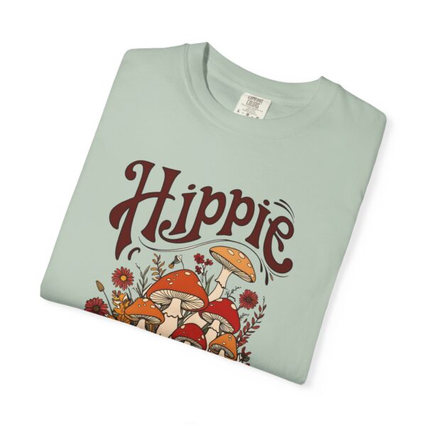 Hippie Soul Mushrooms: Psychedelic Boho Nature Vibes T-Shirt