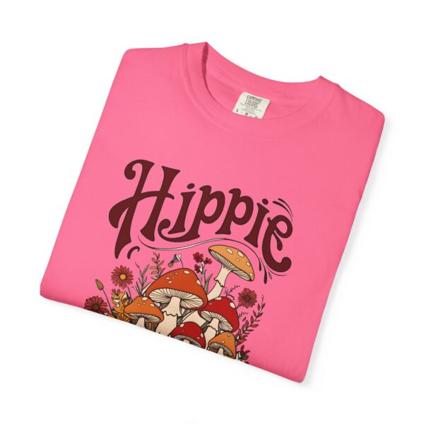 Hippie Soul Mushrooms: Psychedelic Boho Nature Vibes T-Shirt